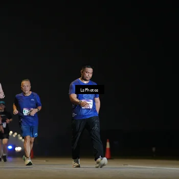Runner Photo 7547560