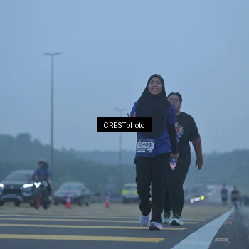 Runner Photo 7547571