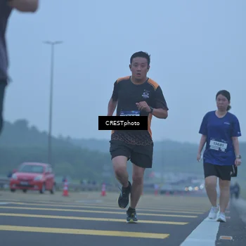 Runner Photo 7547665