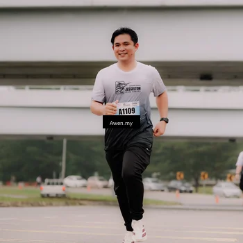 Runner Photo 7547670
