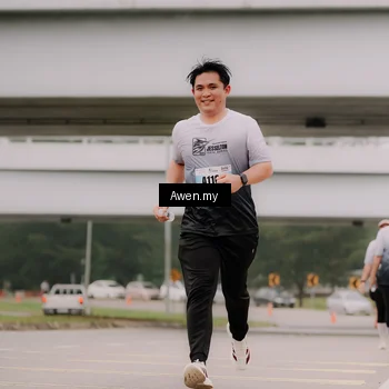 Runner Photo 7547673