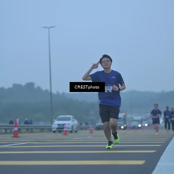 Runner Photo 7547683