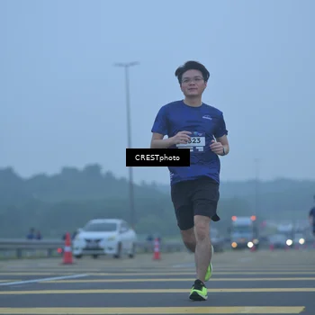 Runner Photo 7547686