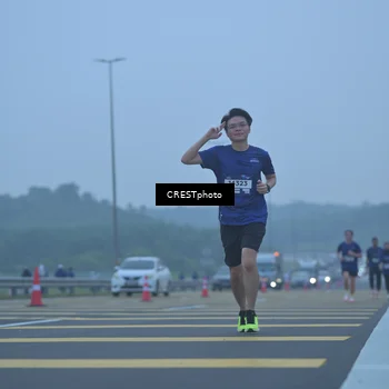 Runner Photo 7547693