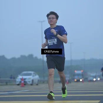 Runner Photo 7547695