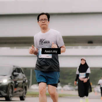 Runner Photo 7547802