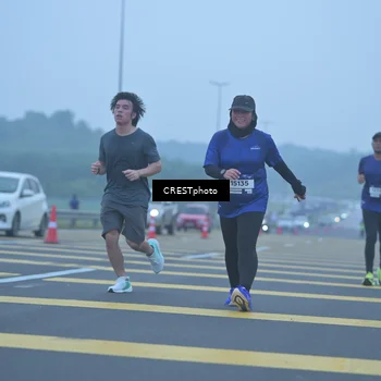 Runner Photo 7547814