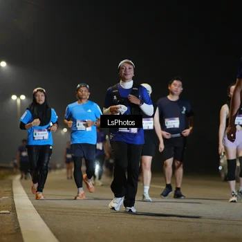 Runner Photo 7547823