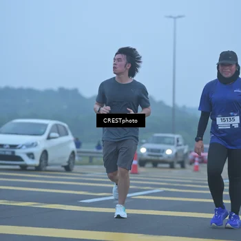 Runner Photo 7547836