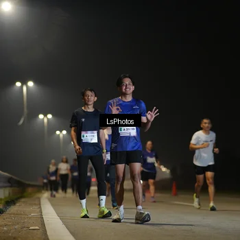 Runner Photo 7547874