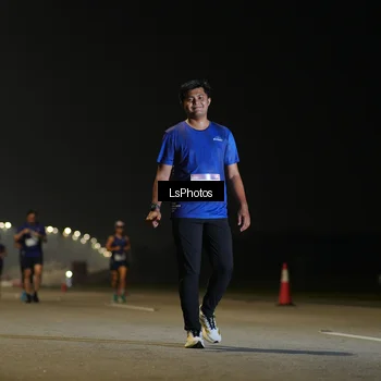 Runner Photo 7547891