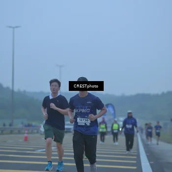 Runner Photo 7547892