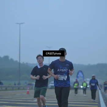 Runner Photo 7547897