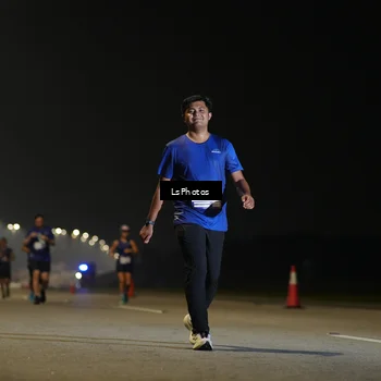 Runner Photo 7547913