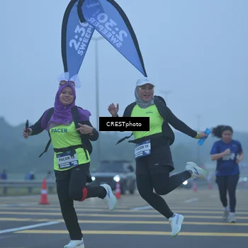 Runner Photo 7547972