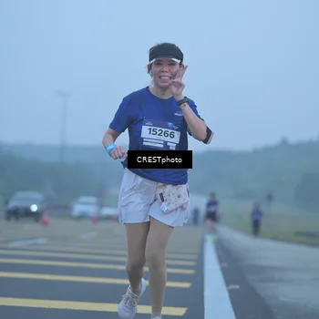 Runner Photo 7548002