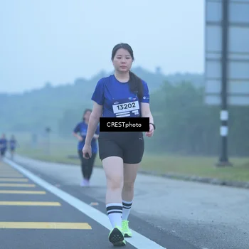 Runner Photo 7548009