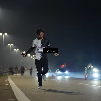 Runner Photo 7548090
