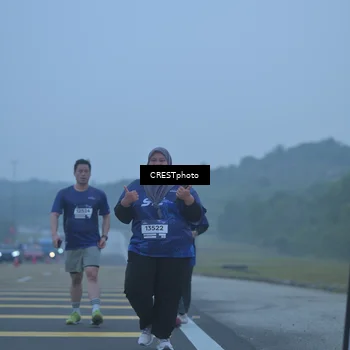 Runner Photo 7548100