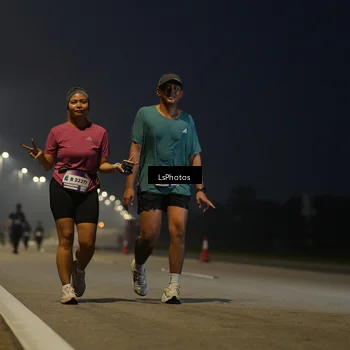 Runner Photo 7548109