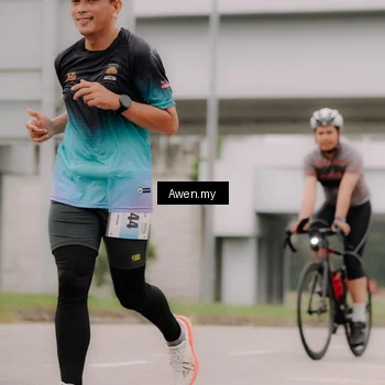 Runner Photo 7548112