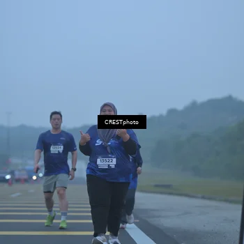 Runner Photo 7548116