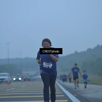 Runner Photo 7548122