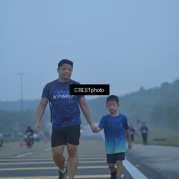 Runner Photo 7548126
