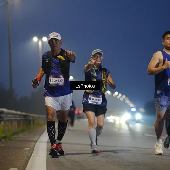 Runner Photo 7548166