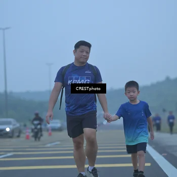 Runner Photo 7548168