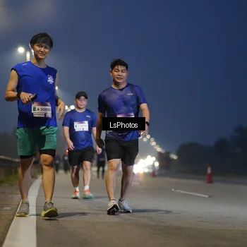 Runner Photo 7548169