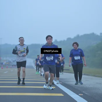 Runner Photo 7548174
