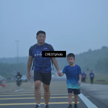 Runner Photo 7548188