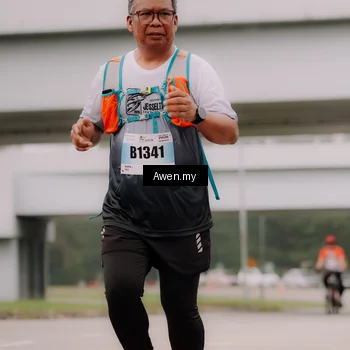 Runner Photo 7548194