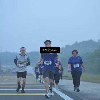 Runner Photo 7548205