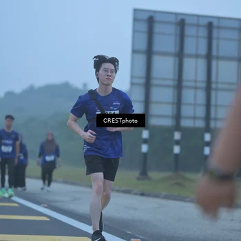 Runner Photo 7548234