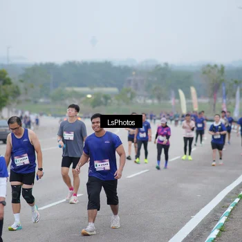 Runner Photo 7548258