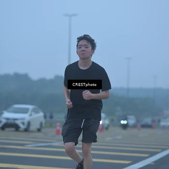 Runner Photo 7548413