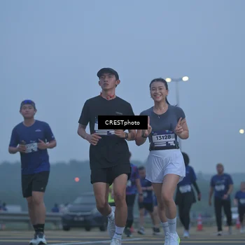 Runner Photo 7548424