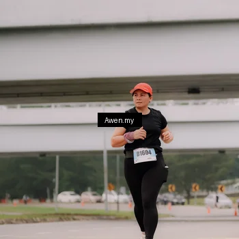 Runner Photo 7548494