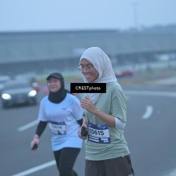 Runner Photo 7548513