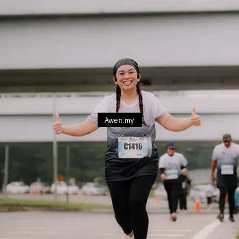 Runner Photo 7548640