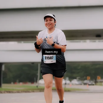 Runner Photo 7548665