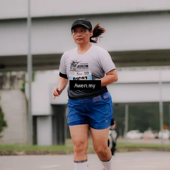 Runner Photo 7548698