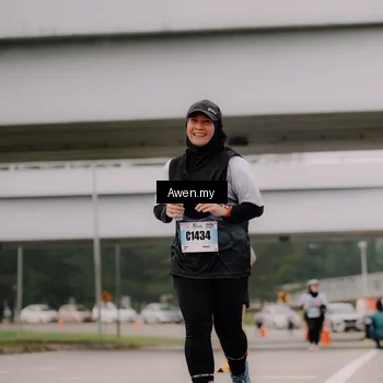 Runner Photo 7548757