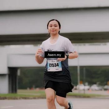 Runner Photo 7548803