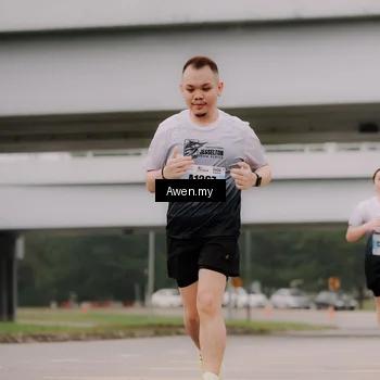 Runner Photo 7548816