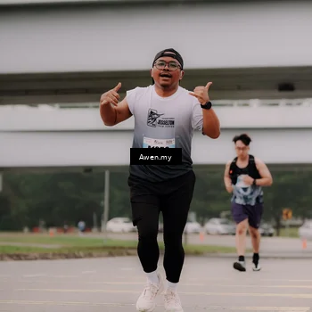 Runner Photo 7548859