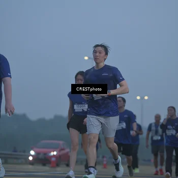Runner Photo 7548876