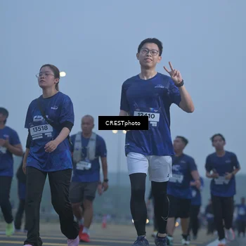 Runner Photo 7548957